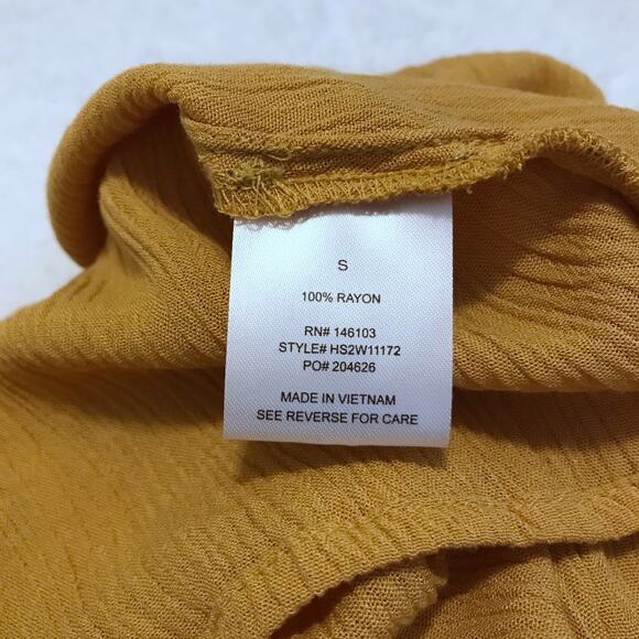 Hippie Rose NWT Gold Tank Top Juniors S - Picture 8 of 9